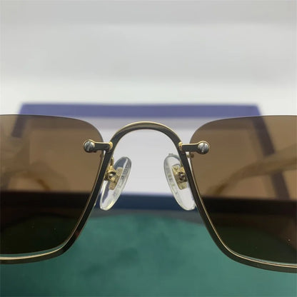Hot Selling Semi Infinite Fashion New Women's Strange And Sexy Little Sunglasses, Brand Designer Punk Girl's Sunglasses UV400