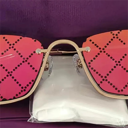 Hot Selling Semi Infinite Fashion New Women's Strange And Sexy Little Sunglasses, Brand Designer Punk Girl's Sunglasses UV400